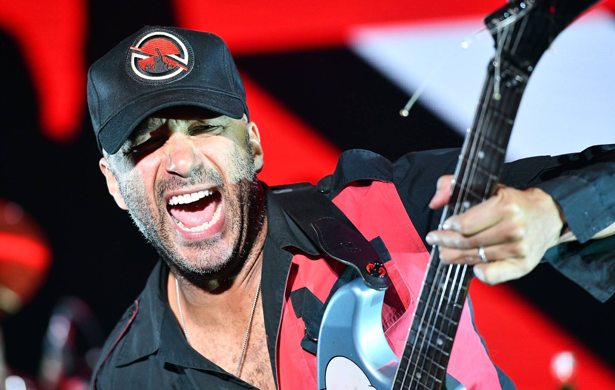 Tom Morello tackled by security during Rage Against the Machine show